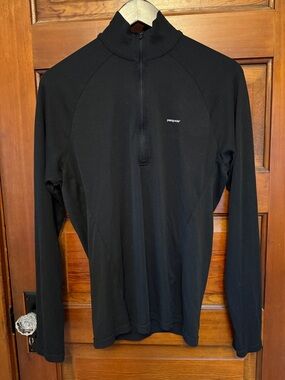 Patagonia Capilene Lightweight Zip Neck Pullover Black Medium